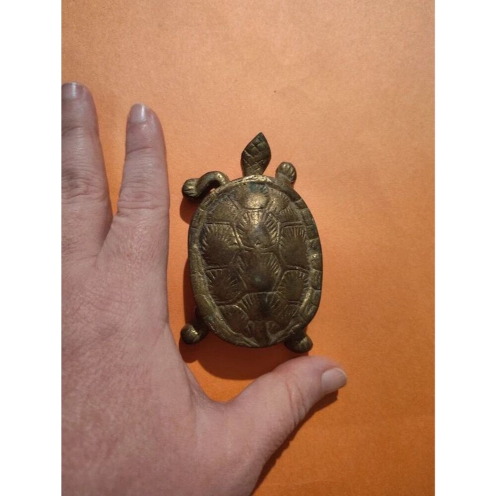 Brass turtle trinket box